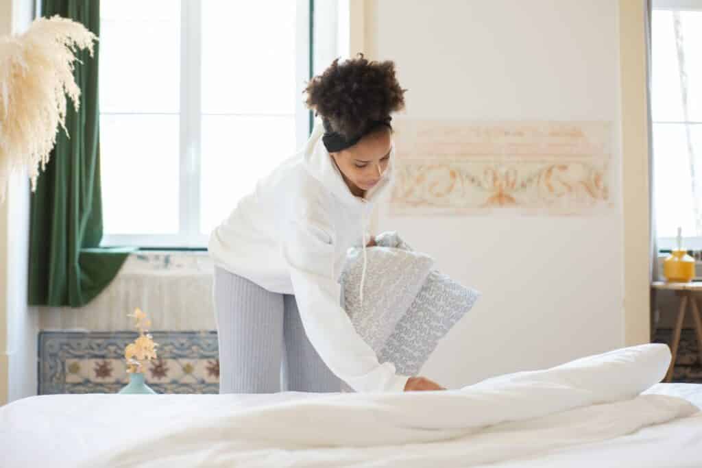Quick Tips to Make Your Home Neat and Tidy Between Deep Cleanings