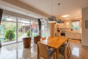 Cleaning Tips, Costs & Seattle Home Guides​